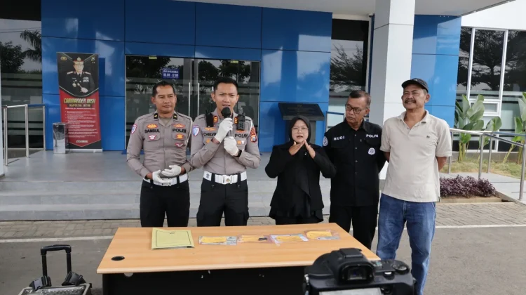 Mengantuk usai Perjalanan Semarang-Malang, Sopir Pikap Tabrak Bocah hingga Tewas