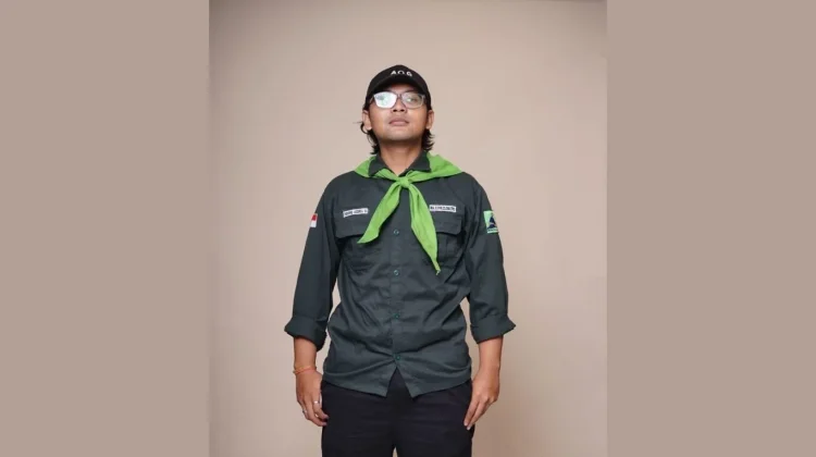Menjelajah Gua Bukan Sekadar Mencari Adrenalin