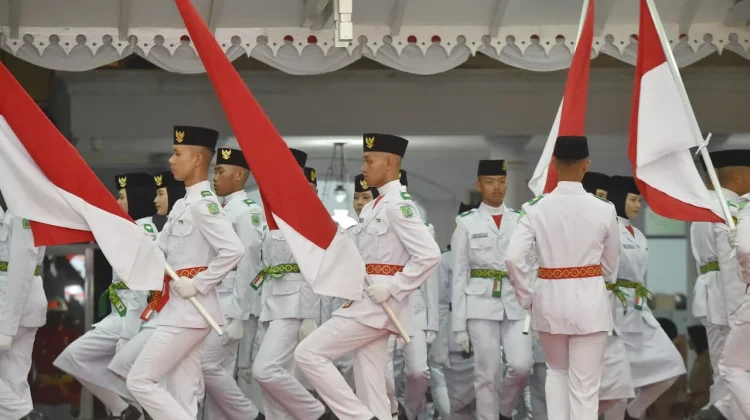 Bupati Rusdi Kukuhkan 77 Anggota Paskibraka Kabupaten Pasuruan Tahun 2026