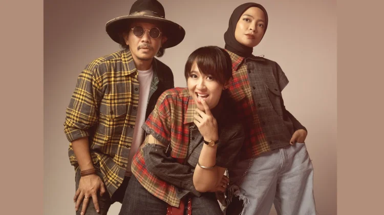 Dua Dekade Berkarya, KOTAK Kini Melangkah Independen