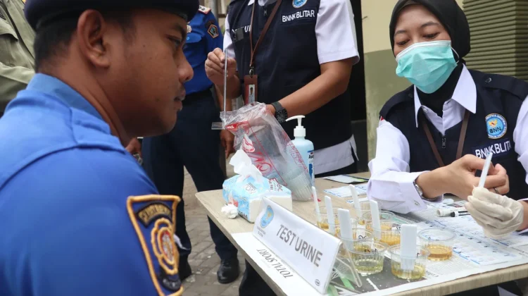 Tes Urine Anggota Damkar dan Satpol PP Blitar, Seluruhnya Negatif