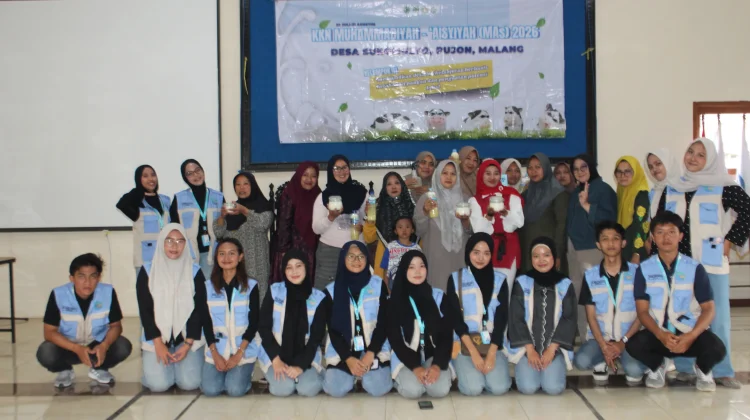KKN MAs Kelompok 41 Edukasi Pembuatan Yogurt di Sukomulyo