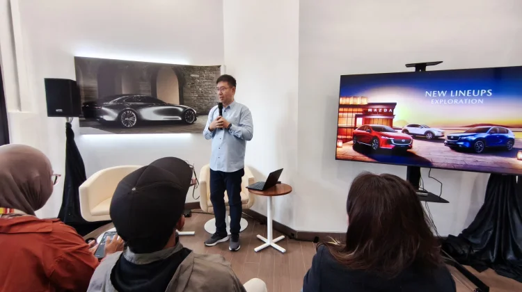 Mazda Pamerkan Empat Model di BCA Expo Malang