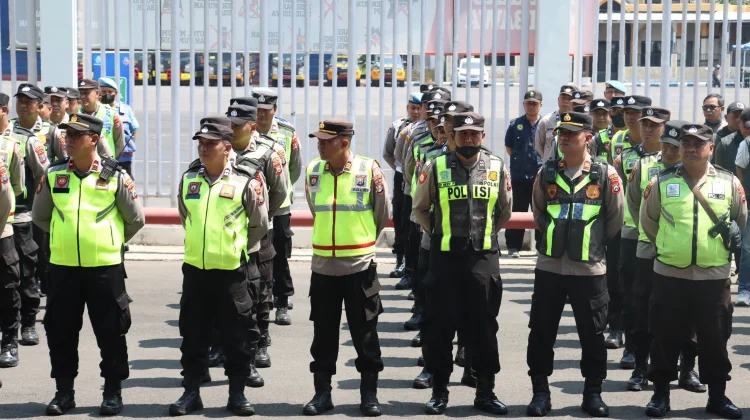 852 Personel Gabungan Amankan Uji Coba RANS Nusantara FC Vs Arema FC
