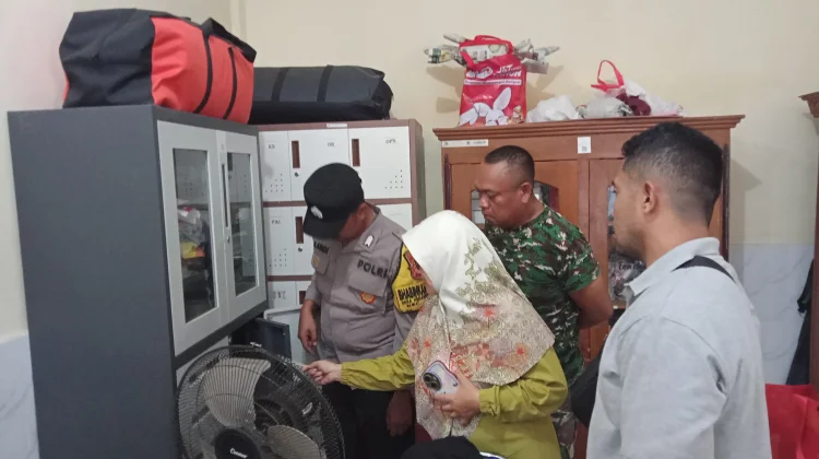 SDN Kalipang Grati Dibobol Maling. Laptop Pemberian Presiden Amblas