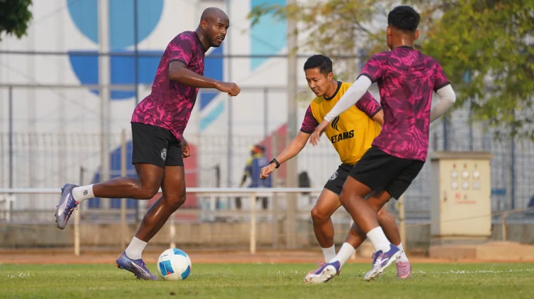 Arema FC Resmi Lepas Joel Vinicius Secara Permanen
