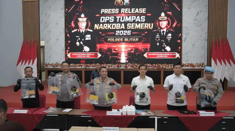 Polres Blitar Ungkap 10 Kasus Narkoba, 13 Tesangka Diamankan