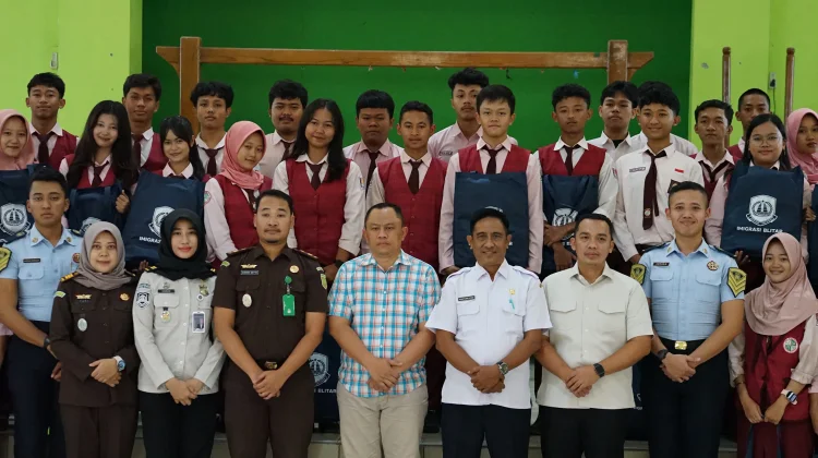 Immigration Goes to School, Pelajar Blitar Diajak Waspadai Modus TPPO
