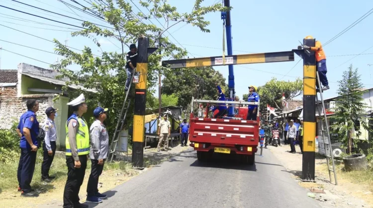 Demi Keamanan, Ruas Jalan Tamansari-Banjarsawah Diportal