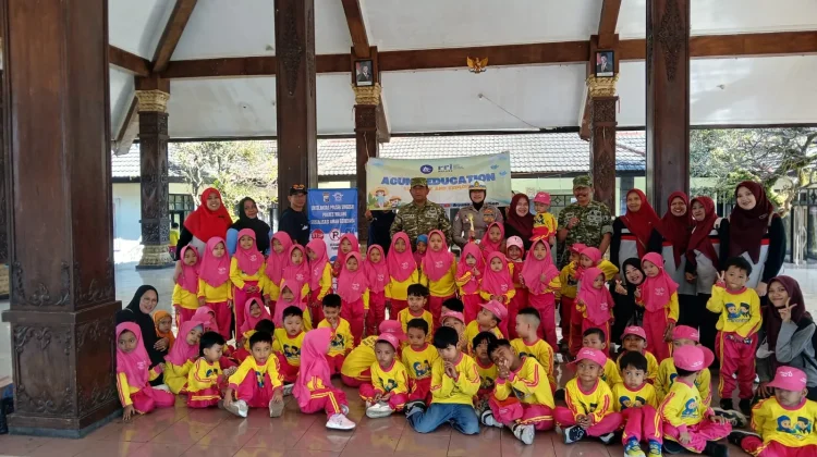 Keseruan 65 Siswa RA Permata Hati Belajar Bersama Polisi dan Tentara di Singosari