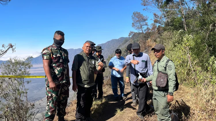 Kemenhut Dalami Dugaan Pidana Kebakaran Bromo, Dua Ahli IPB Turun ke Lokasi