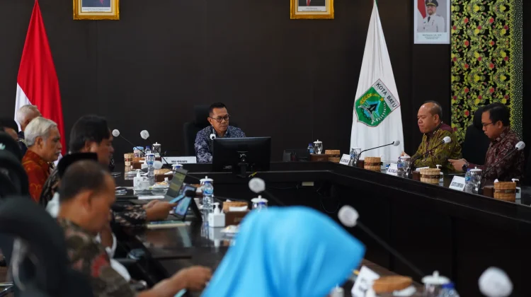 Pemkot Batu Bersama OJK dan BI Dorong Akses Modal UMKM dan Petani
