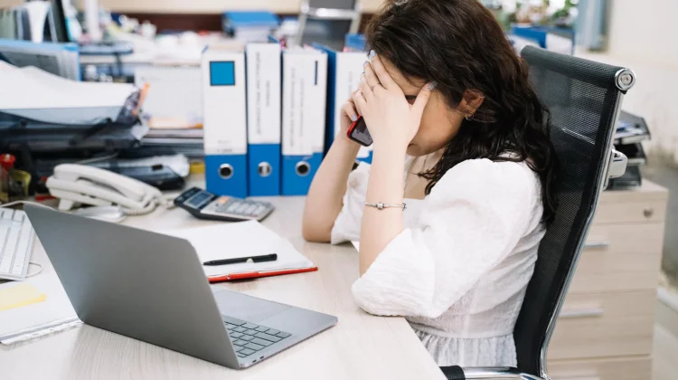 Tips Cegah Burnout di tengah Tekanan Kerja
