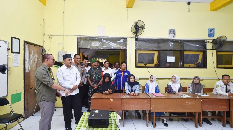 Pertama Kali di Pasuruan, Bupati Rusdi Resmikan Career Day 2026