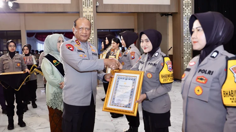 Bhabinkamtibmas Polres Blitar Raih Predikat Terbaik di Jawa Timur