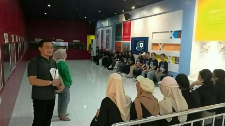 Belajar Matematika dari Arca di Museum Mpu Purwa