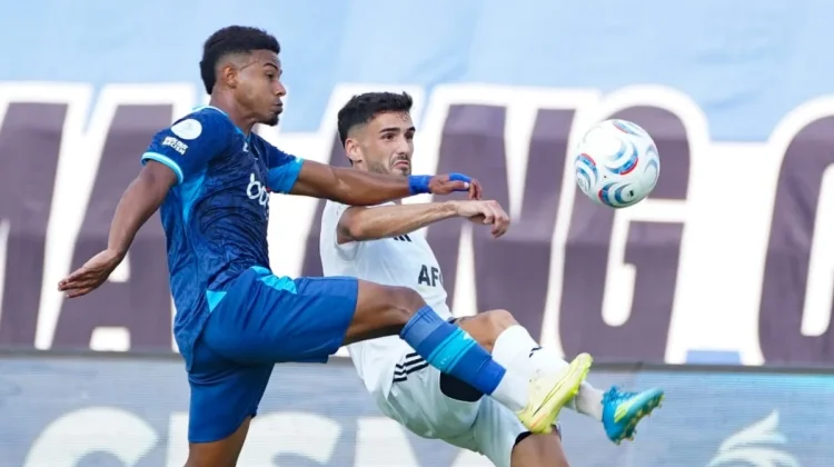 Marcos Santos Soroti Pelanggaran Persik dan Kondisi Penyerang Arema