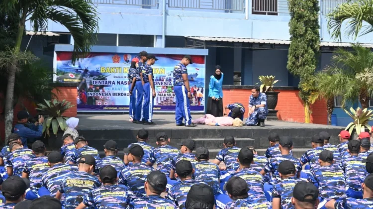 HUT ke-81 TNI, Lanud Abd Saleh Bekali Siswa Pelatihan Bantuan Hidup Dasar