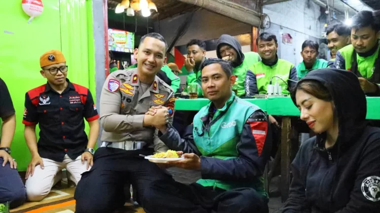 Satlantas Polresta Malang Kota Gelar Doa Bersama Komunitas Ojol