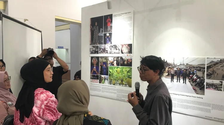 PFI Malang Pamerkan 120 Foto tentang Tanah, Pangan, dan Harapan