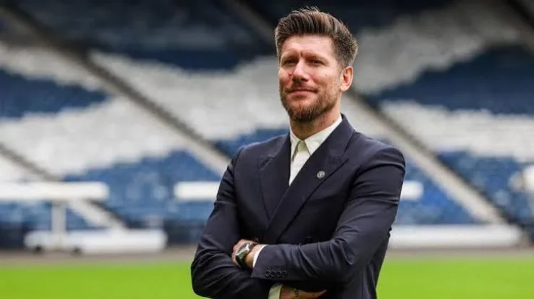 Debut Pelatih Skotlandia, Tartan Army Dibantai Tiga Gol tanpa Balas