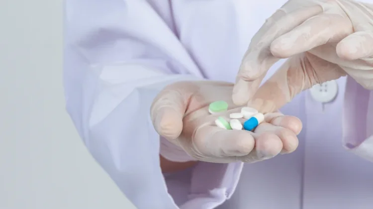 Tak Hanya Kedaluwarsa, BUD Perlu Diperhatikan saat Menyimpan Obat