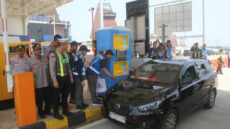 Tol Prosiwangi Gending-Kraksaan-Paiton Dibuka, Besuki Tunggu Kementerian PU