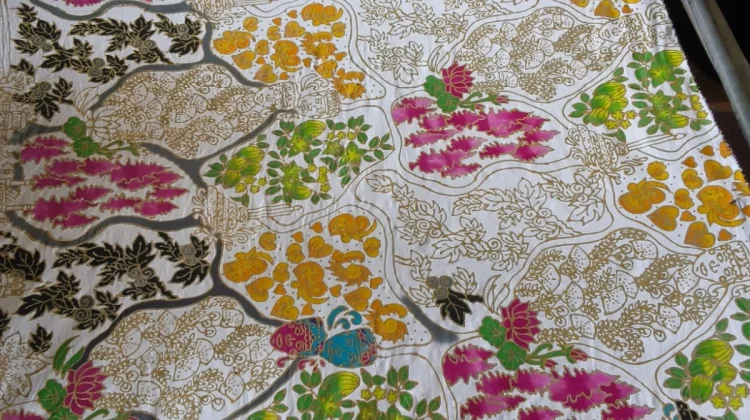 Sekar Jagad Panca Warna Jadi Motif Baru Identitas Kota Malang