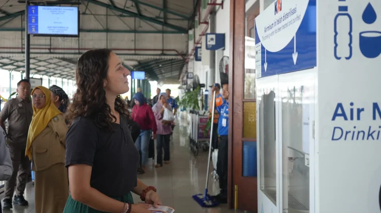 KA Blitar–Pasarsenen Jadi Favorit WNA di Wilayah Daop 7 Madiun