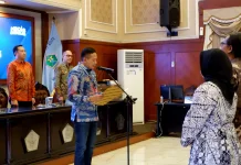 Dilantik di Balai Kota, Wahyu Pimpin IKA ITN