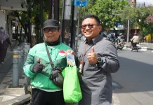 PLN UP3 Malang Bagikan Sembako Ramadhan 1447 H