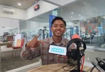 Lulus Dulu atau Kerja Dulu? Cerita Inspiratif Rijiki Shoes Care