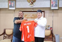 Target Lolos Liga 2, Kepengurusan Persekabpas Diserahkan ke Bupati Rusdi Sutejo