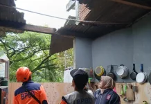 Hujan Deras Rusak Rumah Wonoagung Kasembon
