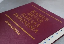 Dari Bahasa Melayu ke Bahasa Indonesia: Sejarah Panjang Bahasa Persatuan Bangsa