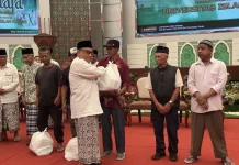 Unisma Salurkan 250 Paket Sembako untuk Warga Sekitar Kampus