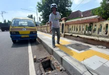 Baru Diperbaiki, Besi Penutup Drainase di Probolinggo Raib
