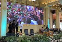 Kirab Ketupat Cokelat Satukan Tradisi Wisata UMKM