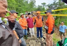 Pemkab Probolinggo Monev Jembatan Ambruk Akses Madakaripura