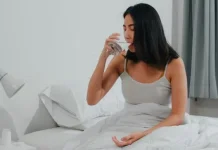 Minum Air Es saat Demam, Aman atau Berisiko?