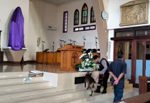 Libatkan K9, Polisi Sterilisasi Gereja di Probolinggo Kota