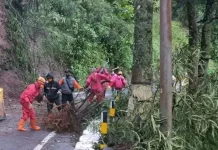 Longsor di Batu, Arus Lalu Lintas Terhambat