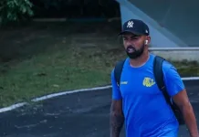 Terima Jamuan dari Persib, Arema FC Bidik Poin di Gelora Bandung Lautan Api