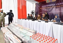 Bea Cukai dan Pemkab Pasuruan Musnahkan Jutaan Batang Rokok Illegal