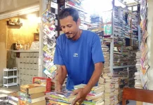 Antara Debu Buku dan Gempuran Digital, Pasar Buku Velodrome Masih Bertahan