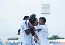 Arema FC Tutup Musim dengan Kemenangan 3-1 Atas PSIM Yogyakarta