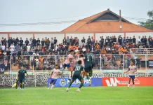 Friendly Match, Persekabpas Tundukkan Persik Kediri 2-1