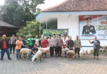 Polres Probolinggo Kota Salurkan 43 Hewan Kurban untuk Masyarakat dan Ponpes