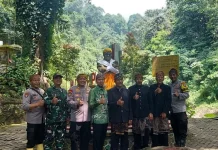 Mendak Tirta Awali Rangkaian Yadnya Kasada
