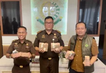 Kejari Kabupaten Pasuruan Terima Pengembalian Uang Korupsi PKBM 606 Juta